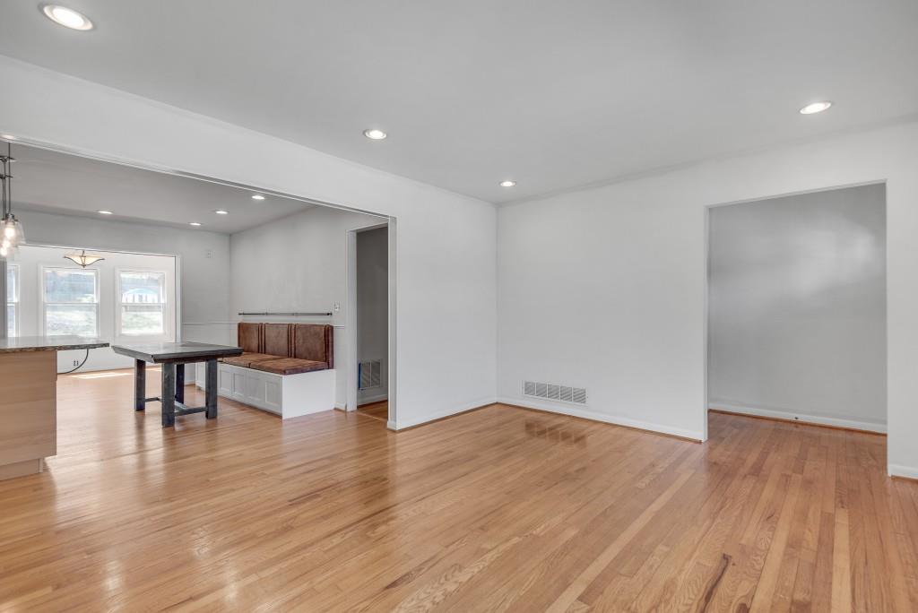 2546 Shetland Drive