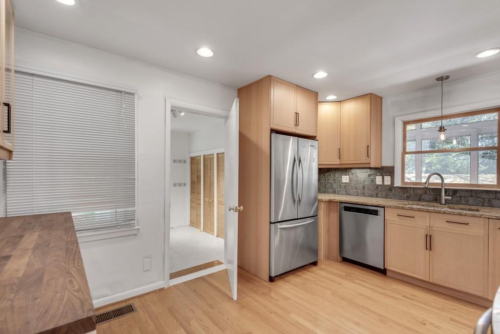 2546 Shetland Drive