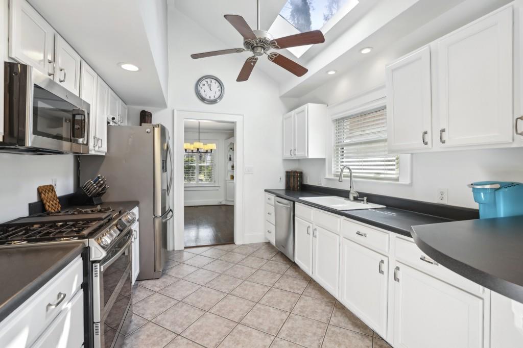 156 Sisson Avenue NE