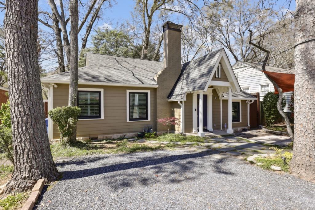 156 Sisson Avenue NE