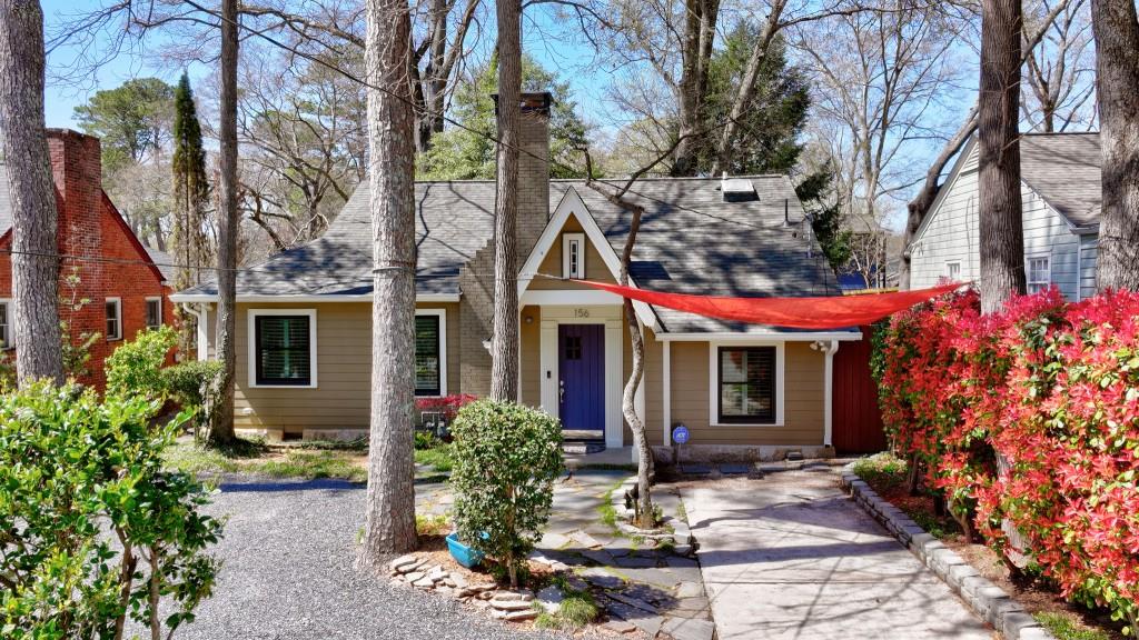 156 Sisson Avenue NE