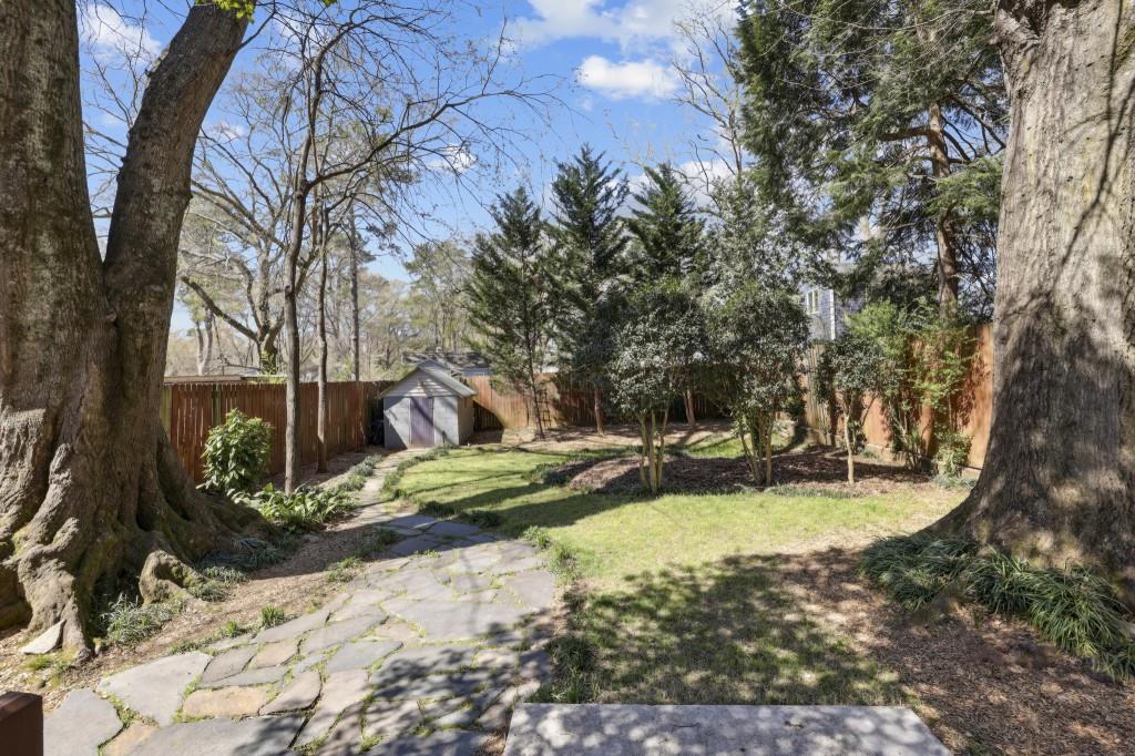 156 Sisson Avenue NE