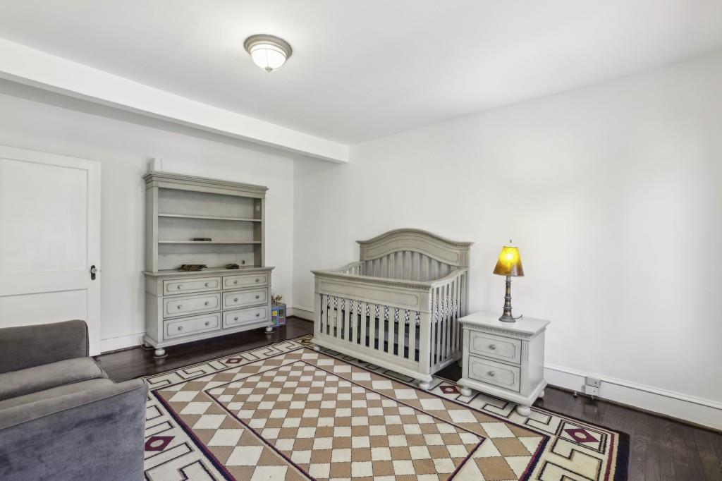 156 Sisson Avenue NE