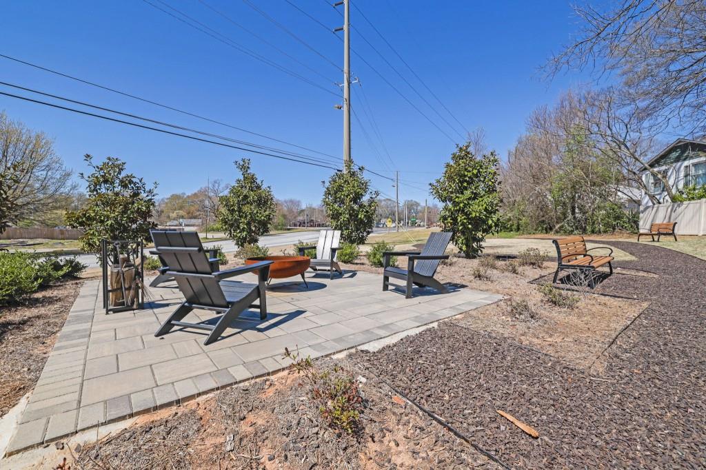 634 Spadina Road