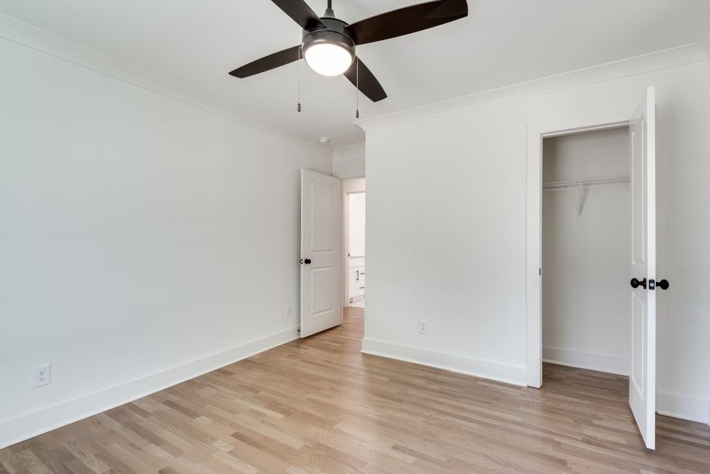 1861 Dyer Circle