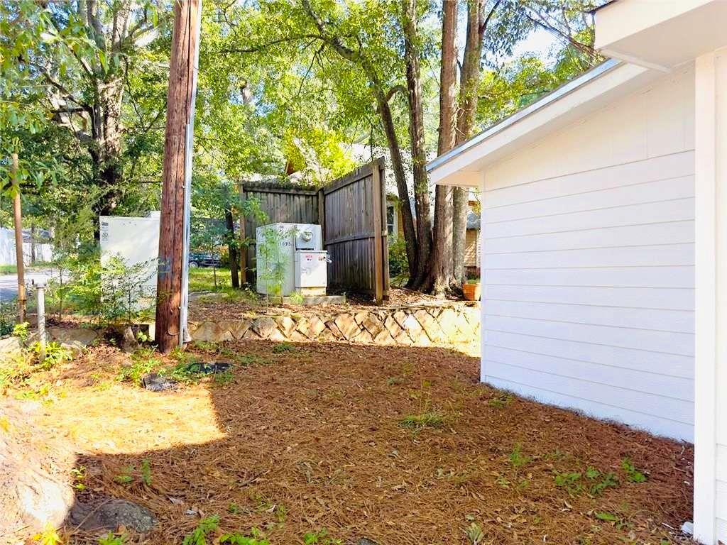 6566 JAMES B RIVERS MEMORIAL Drive