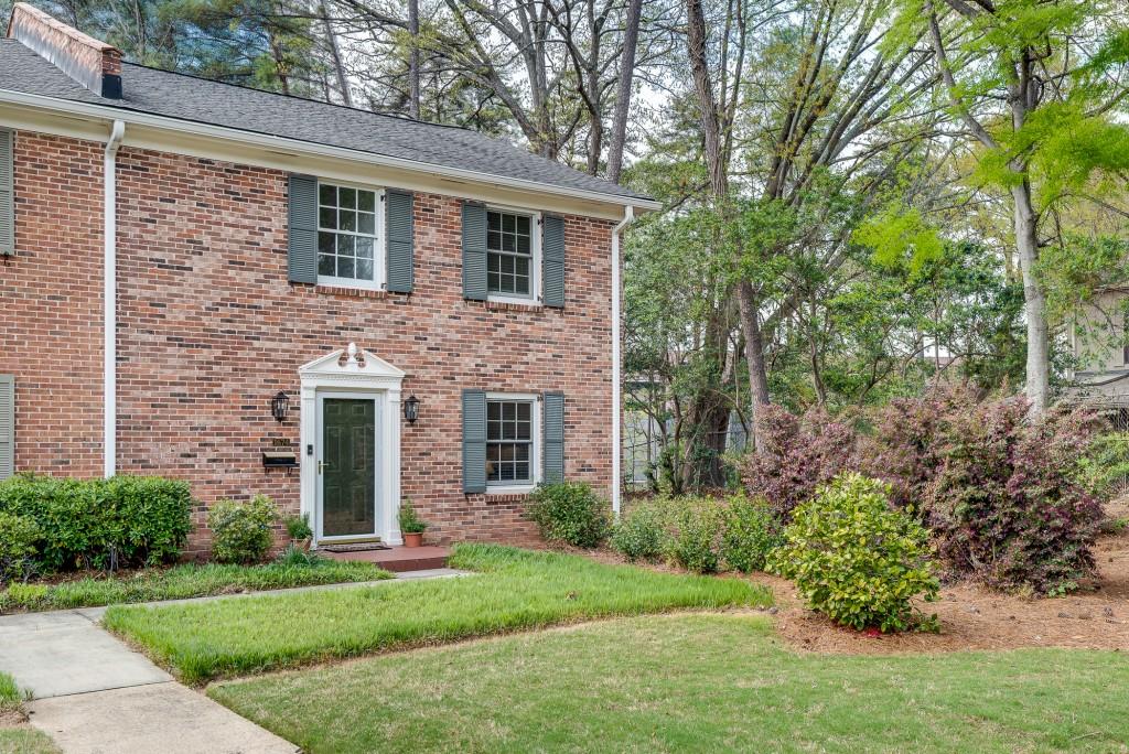 1674 Executive Park Lane NE