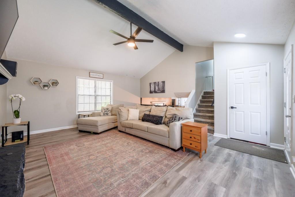 4520 Jackybell Trail