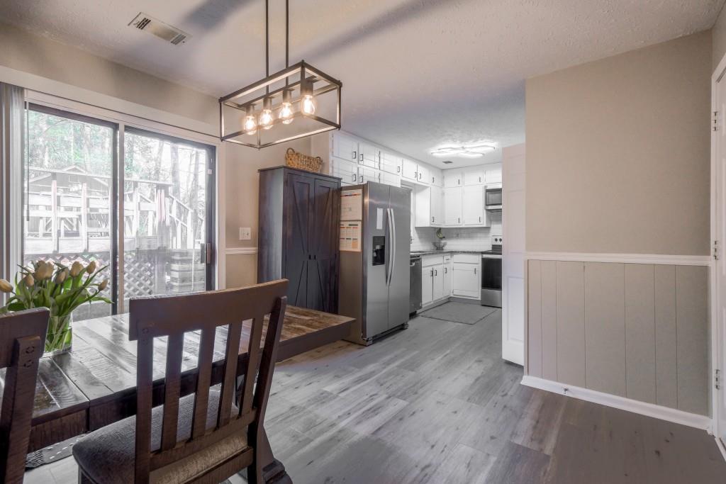 4520 Jackybell Trail