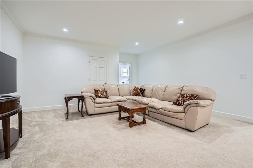 4503 Payton Oaks Place NE