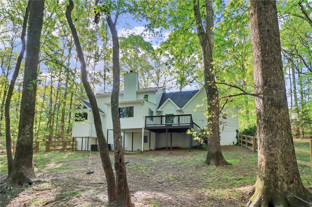 2100 Kings Valley Drive