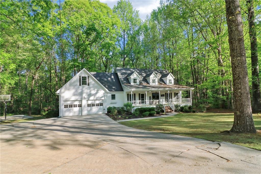 2100 Kings Valley Drive