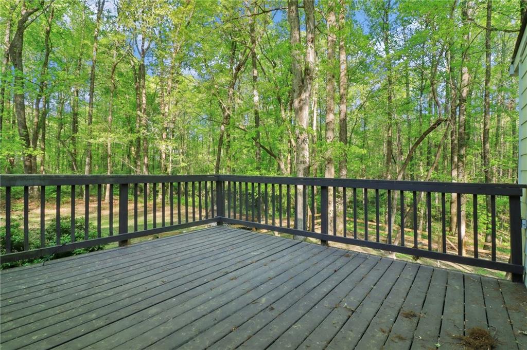 2100 Kings Valley Drive