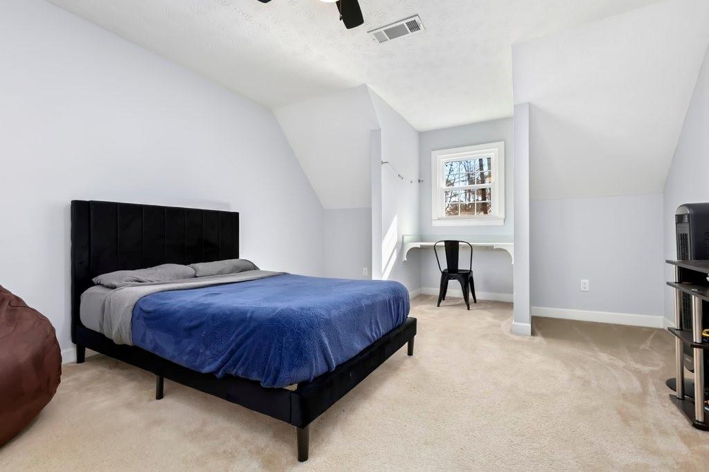 2100 Kings Valley Drive