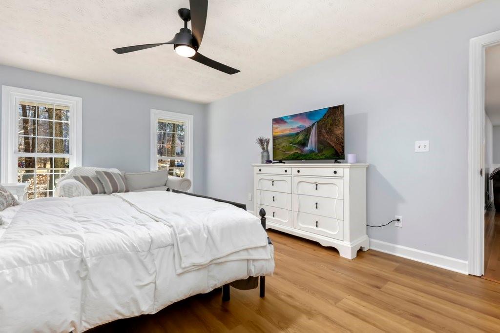 2100 Kings Valley Drive