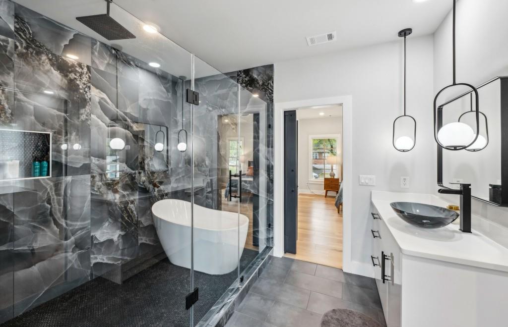 1010 Violet Street SW Unit A