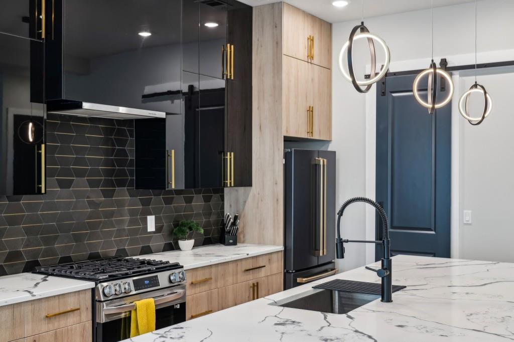 1010 Violet Street SW Unit A
