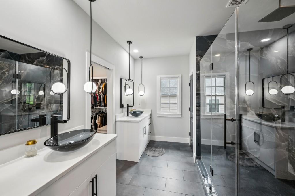 1010 Violet Street SW Unit A