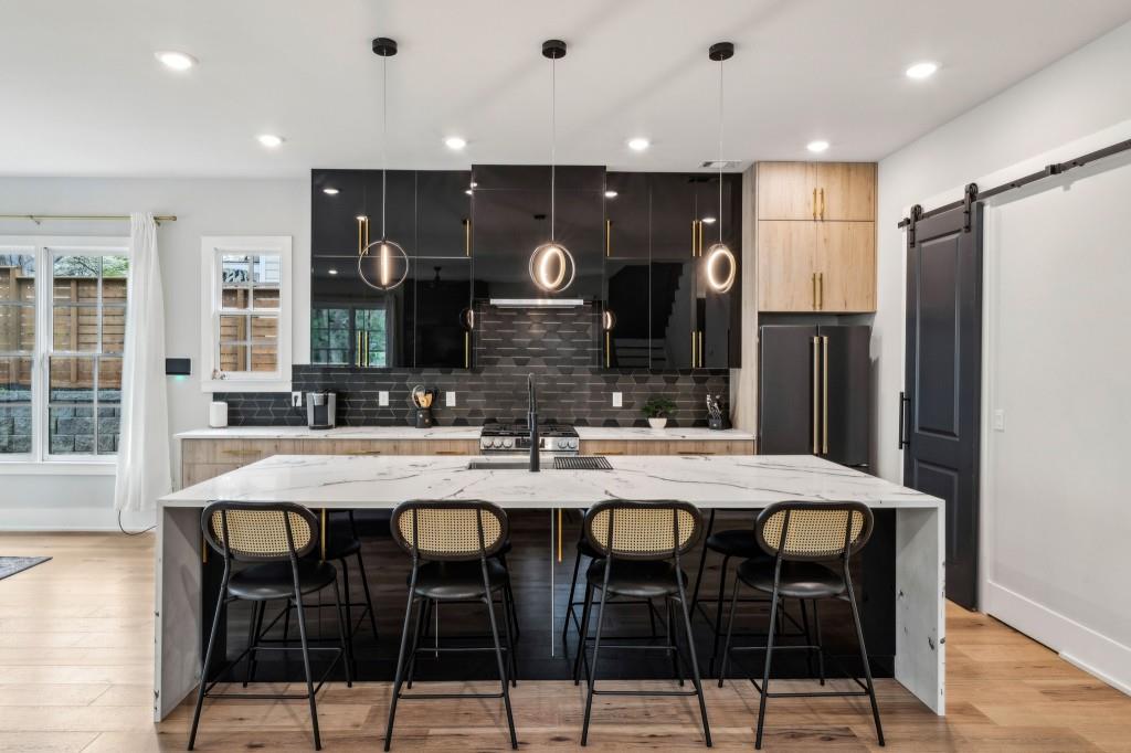 1010 Violet Street SW Unit A