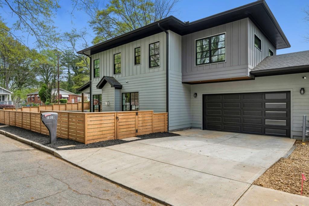 1010 Violet Street SW Unit A