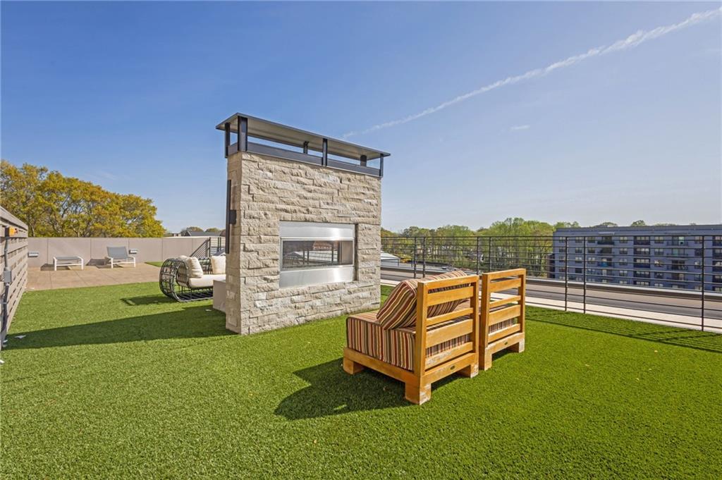 112 Rogers Street NE Unit 207