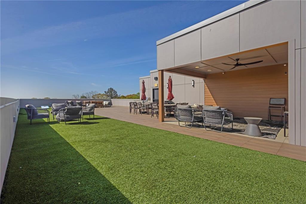 112 Rogers Street NE Unit 207