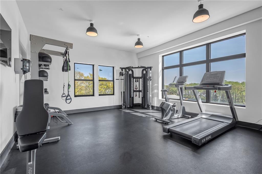 112 Rogers Street NE Unit 207