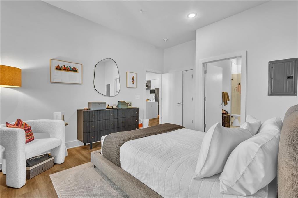 112 Rogers Street NE Unit 207