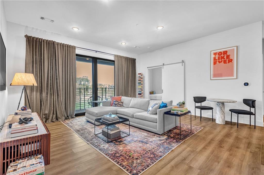 112 Rogers Street NE Unit 207