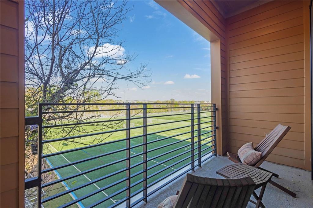 112 Rogers Street NE Unit 207