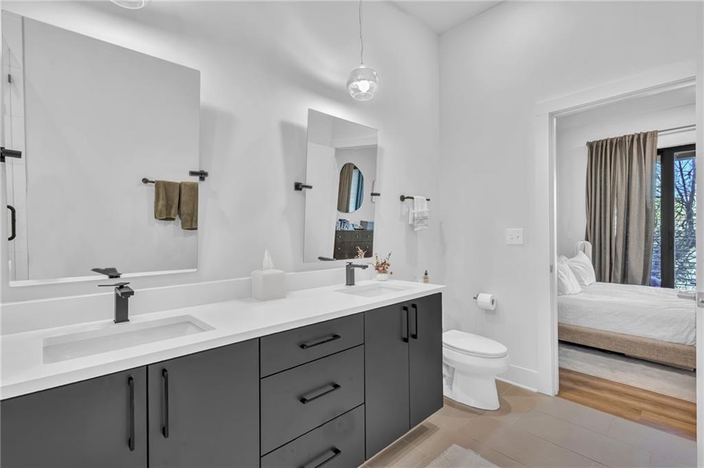 112 Rogers Street NE Unit 207