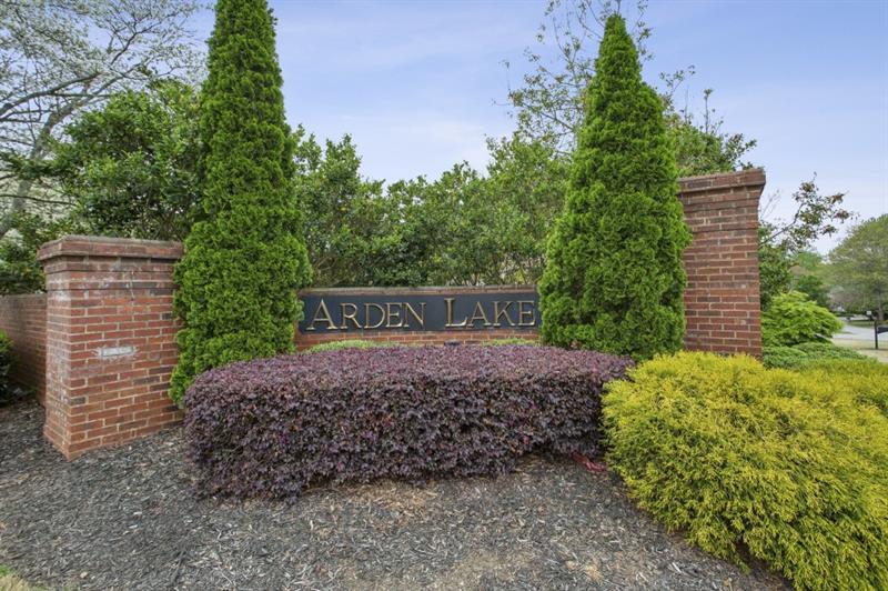 4284 Windy Gap Court NW