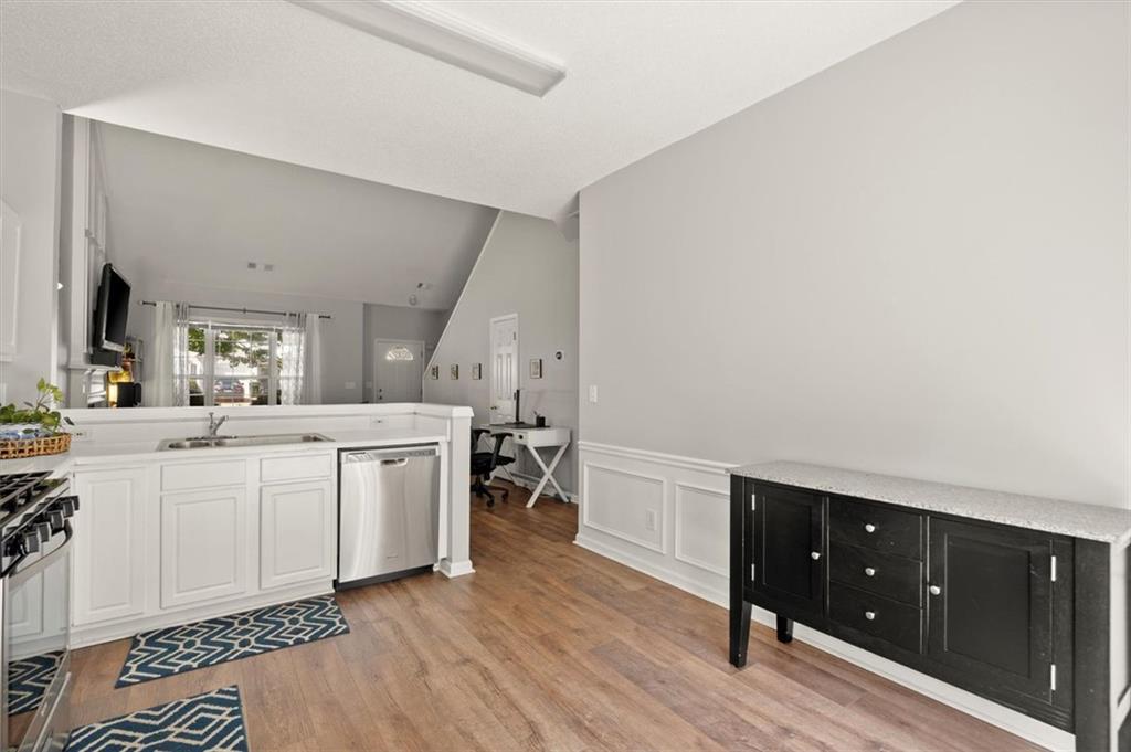 5361 MEDLOCK CORNERS Drive