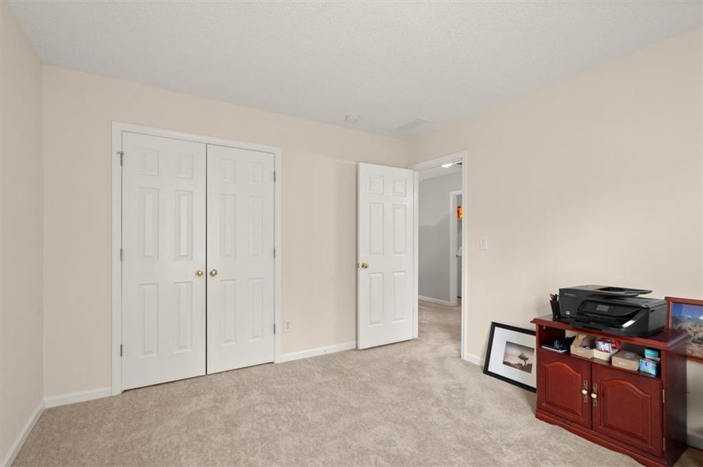 5361 MEDLOCK CORNERS Drive