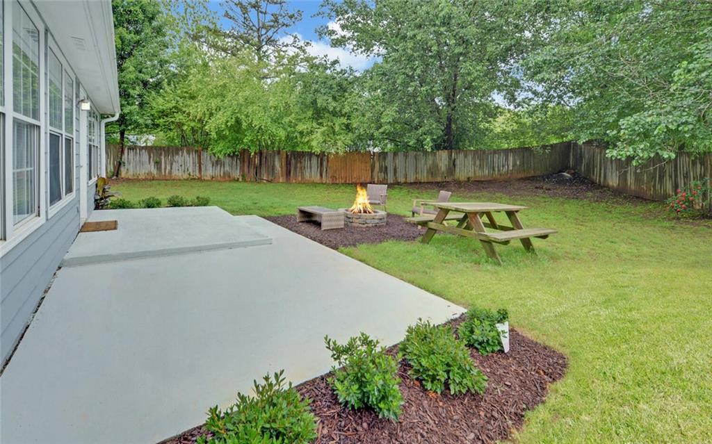 1080 Smoke Hill Lane