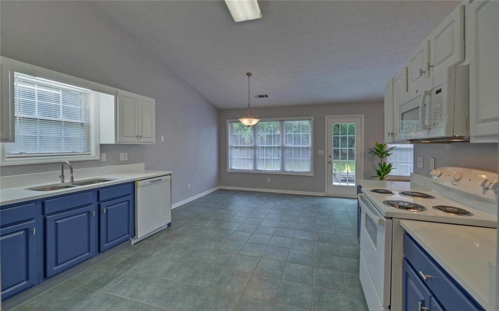 1080 Smoke Hill Lane