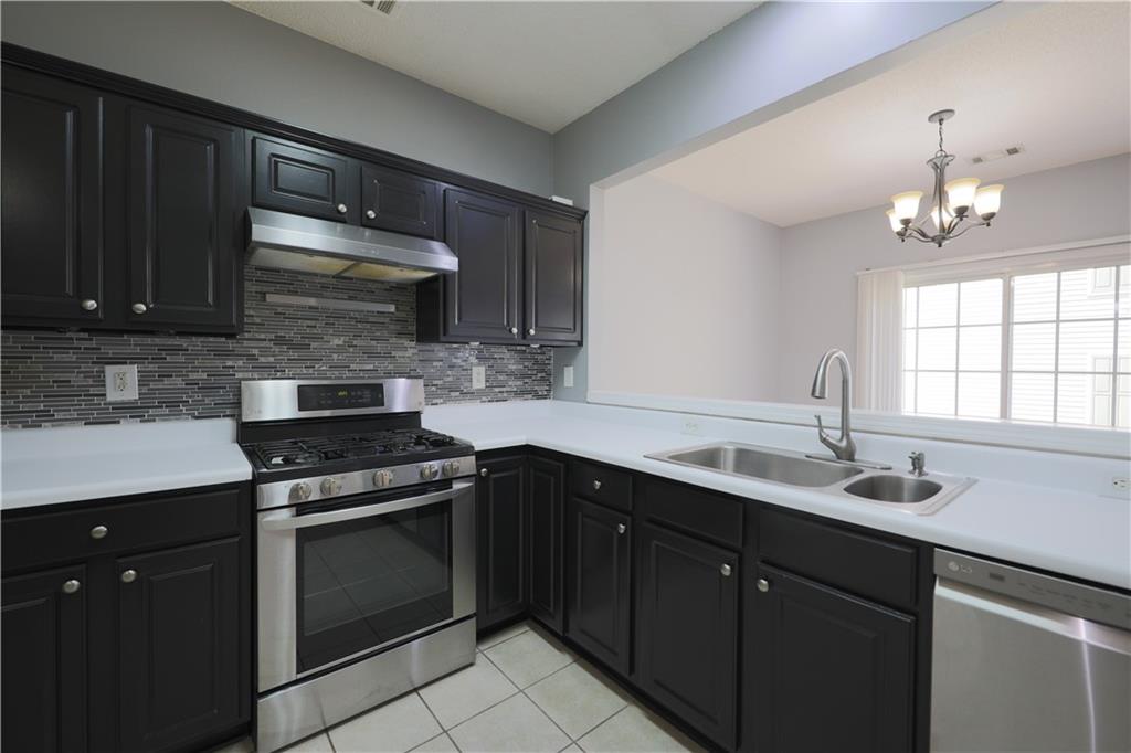 4205 Royal Regency Circle NW