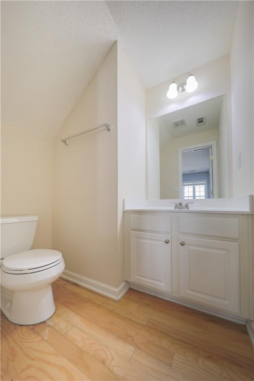 4205 Royal Regency Circle NW