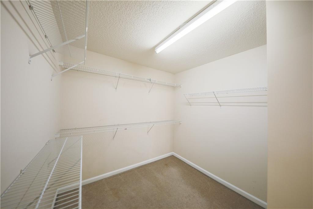 4205 Royal Regency Circle NW