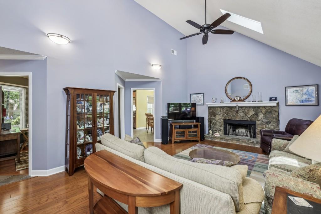 1390 Barclay Drive