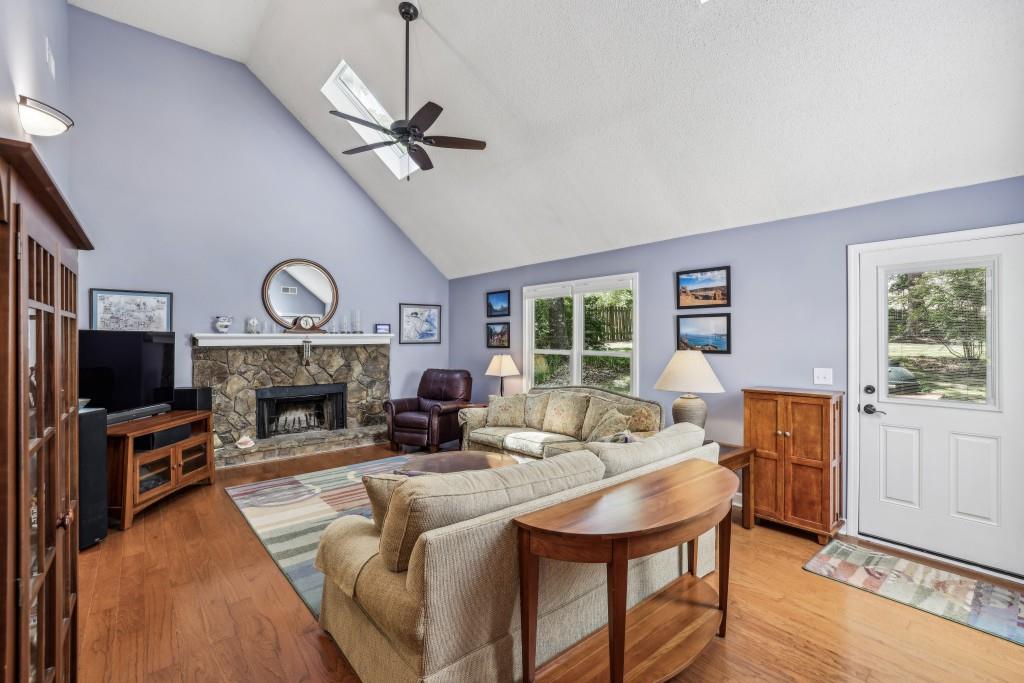 1390 Barclay Drive