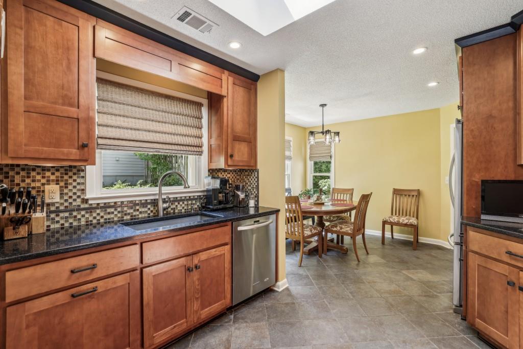 1390 Barclay Drive