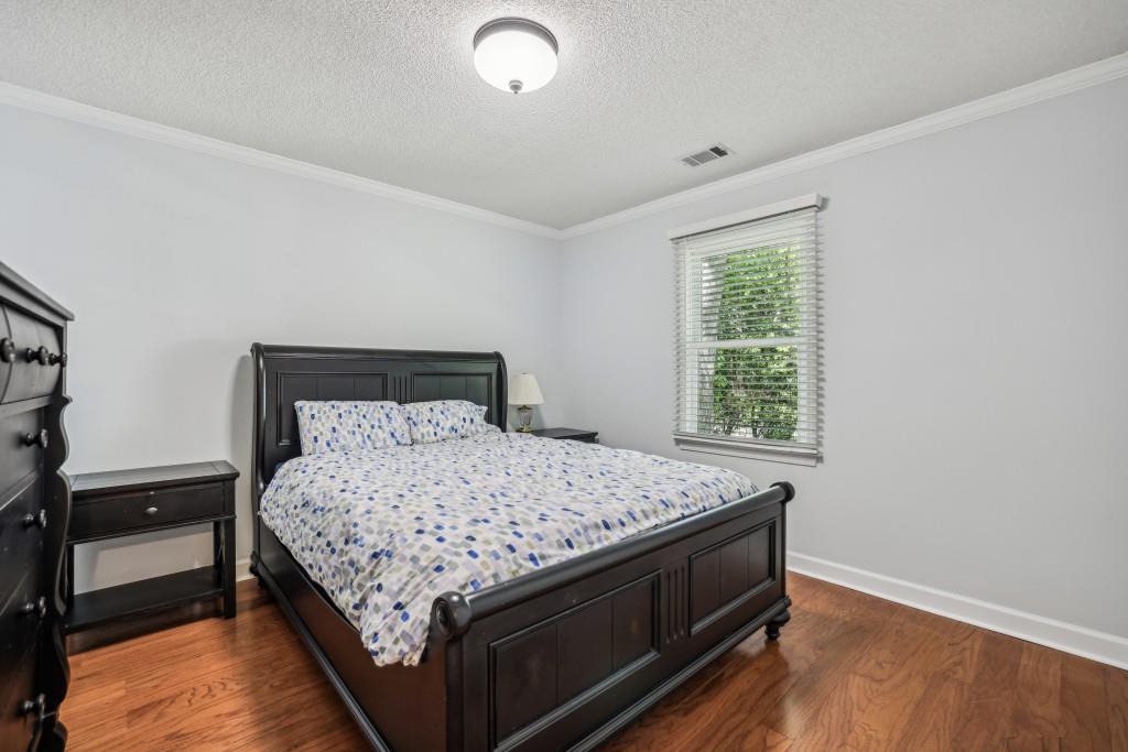 1390 Barclay Drive