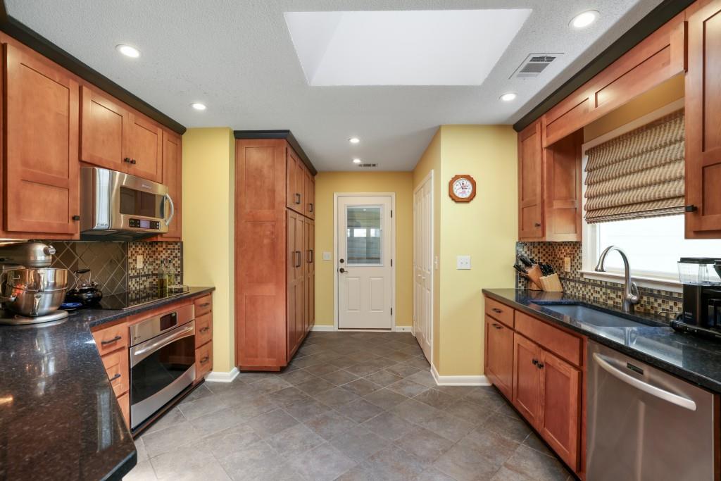 1390 Barclay Drive