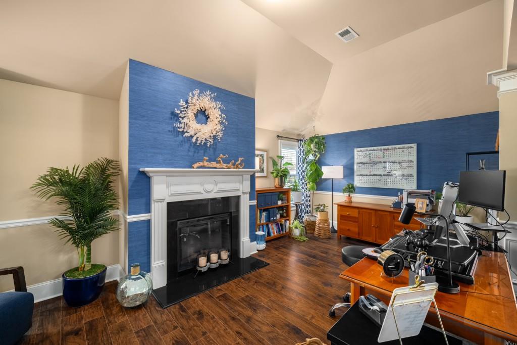 4215 Idlewood Drive