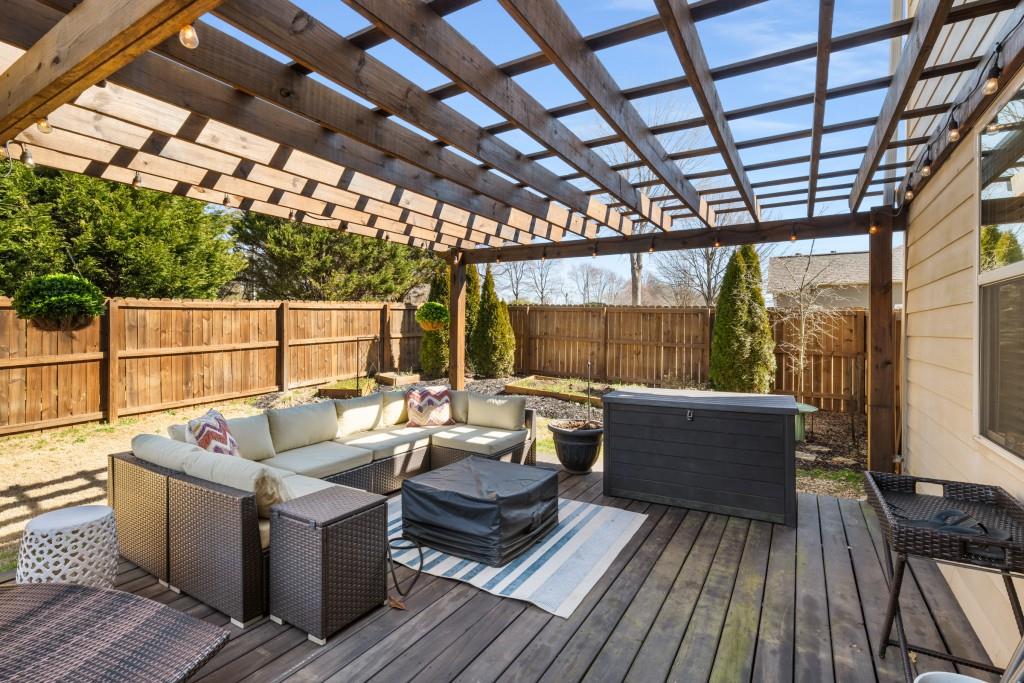 4215 Idlewood Drive