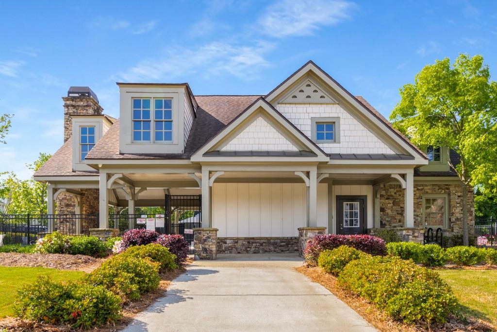 4215 Idlewood Drive