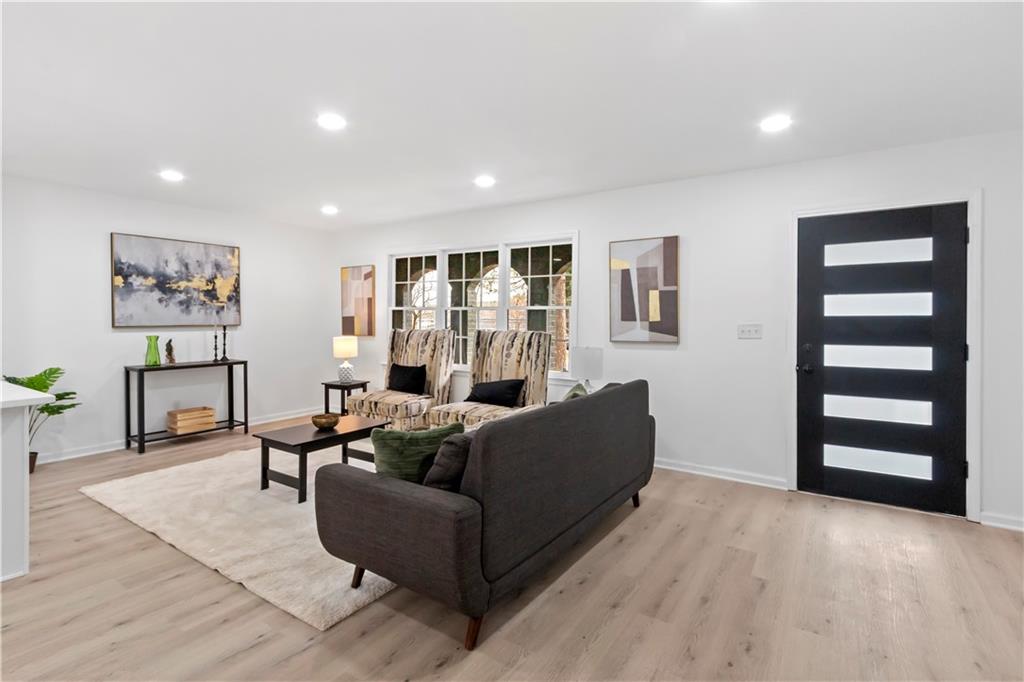 4399 Plantation Lane