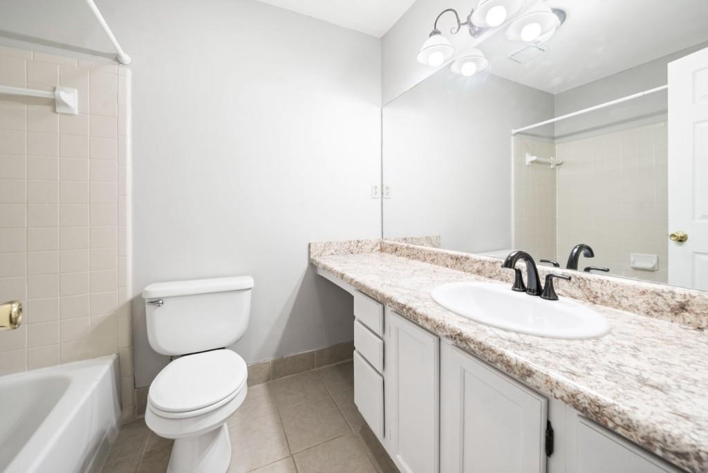 3765 Windsor Circle