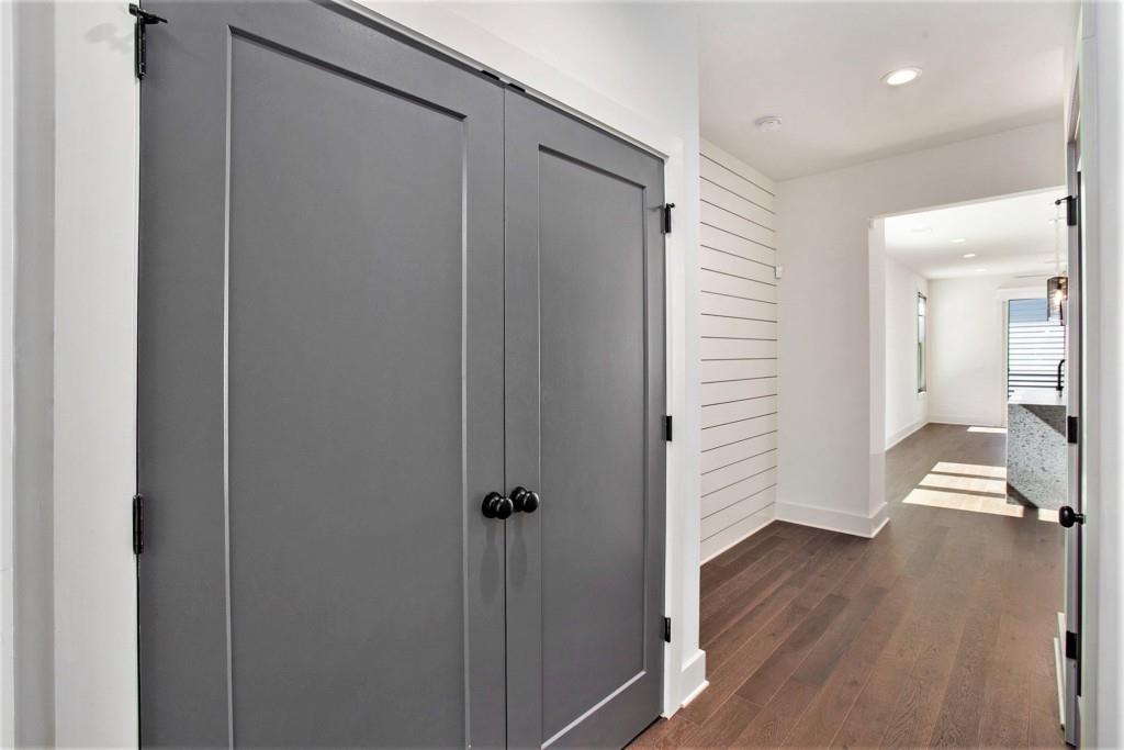 1350 May Avenue SE Unit 1